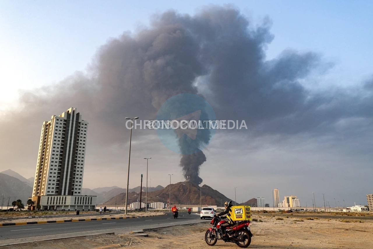 Iran: ⚡️🇮🇷🇦🇪💥L’Iran ha attaccato con droni la Fujairah Oil Industry Zo... 2