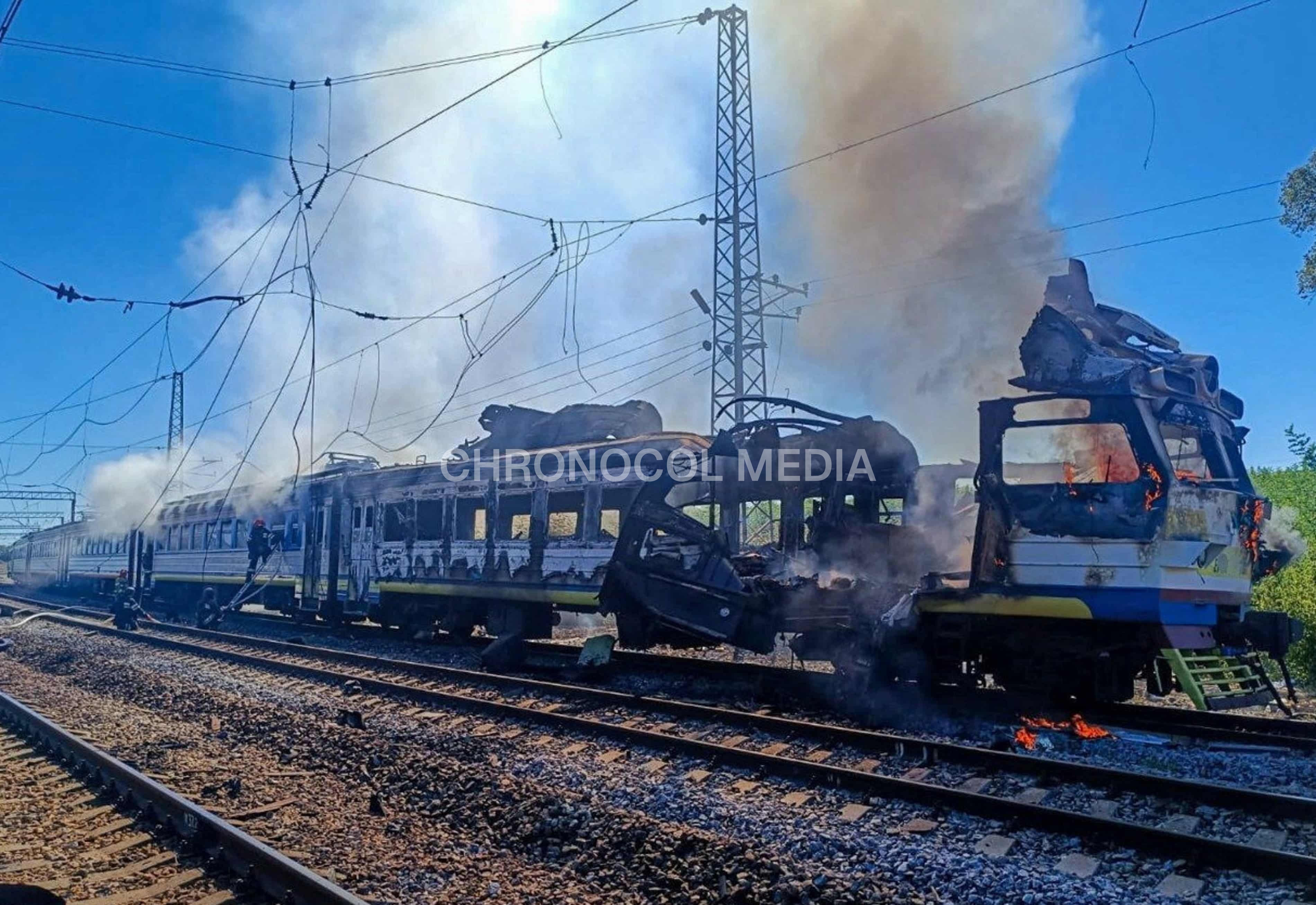 Russian-Ukrainian War: ⚡️🇺🇦🚨 A Russian drone hit the locomotive of a passenger train head...